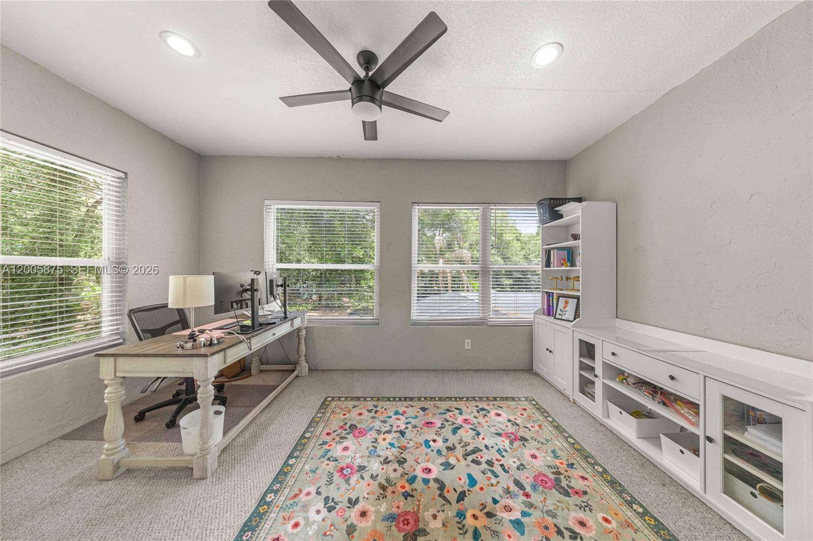 TURNING HAWK RANCH - Residential