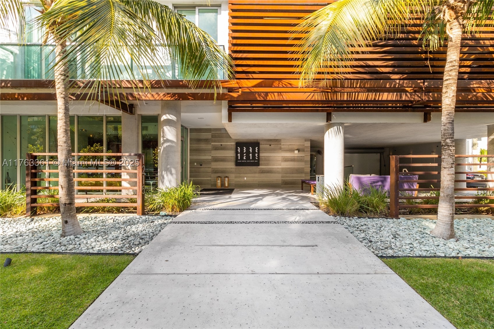 South Beach Condo Hotel - the perfect way to get a taste of Miami and let your vacation home make money when you can't be here. Premium west orientation features an oversized balcony with tree-top views above the landscaped palms. 9 foot ceilings and floor to ceiling impact-windows flood the unit with afternoon sun. Relax by the rooftop pool and sundeck, or grab a juice in the 1st floor Joe+Juice. Chic modern coastal interior with kitchenette, combo washer/dryer, walk in closet and modern bath. Unit is in a well-managed rental program that handles everything and delivers a monthly check with no headaches or hassle. Not designed for full-time living though - this is a weekend / pied a terre /investment property! Property does not allow AirBnb!  High occupancy and realiable income