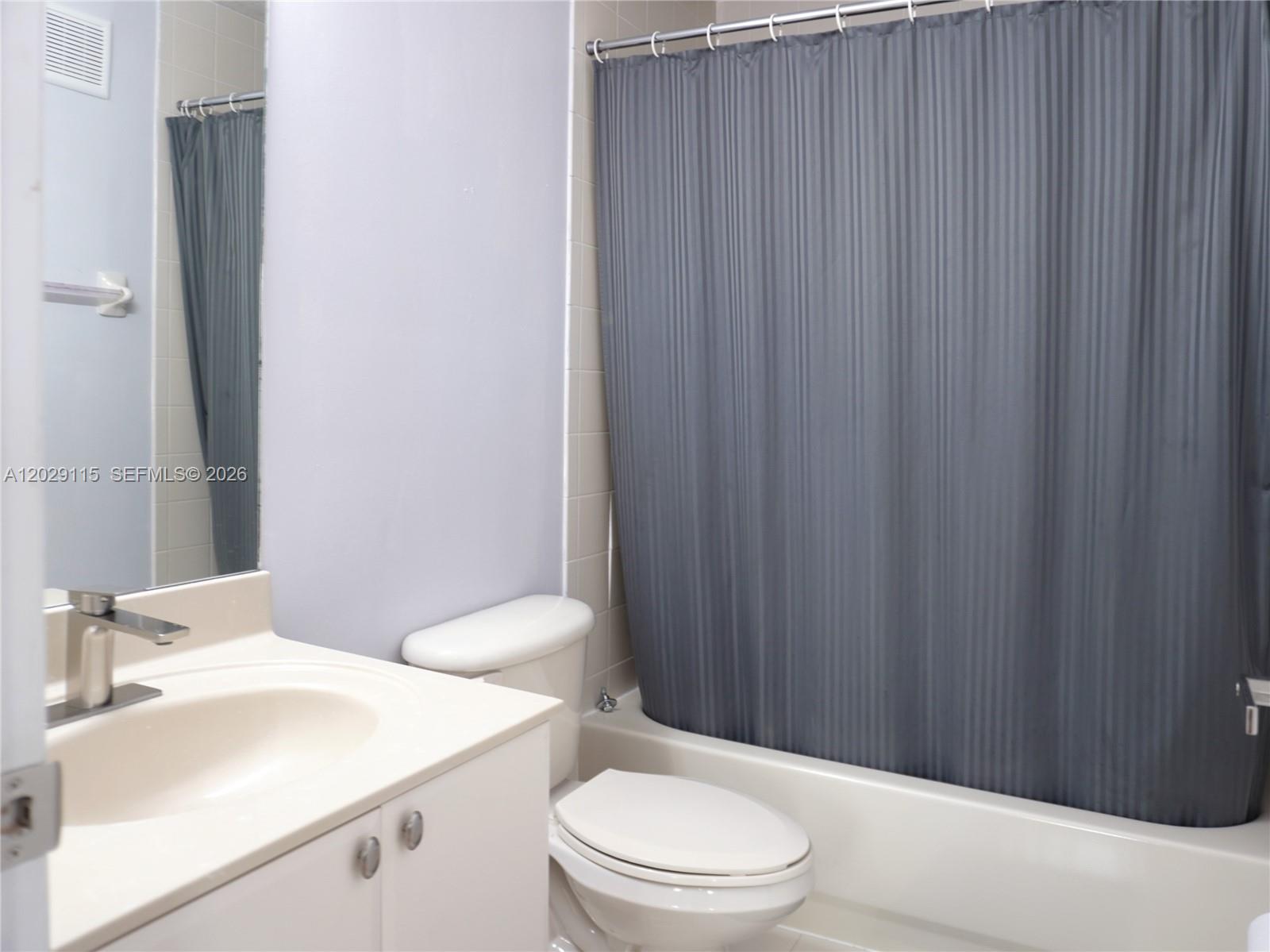 COURTYARDS AT JACARANDA C - Residential Lease