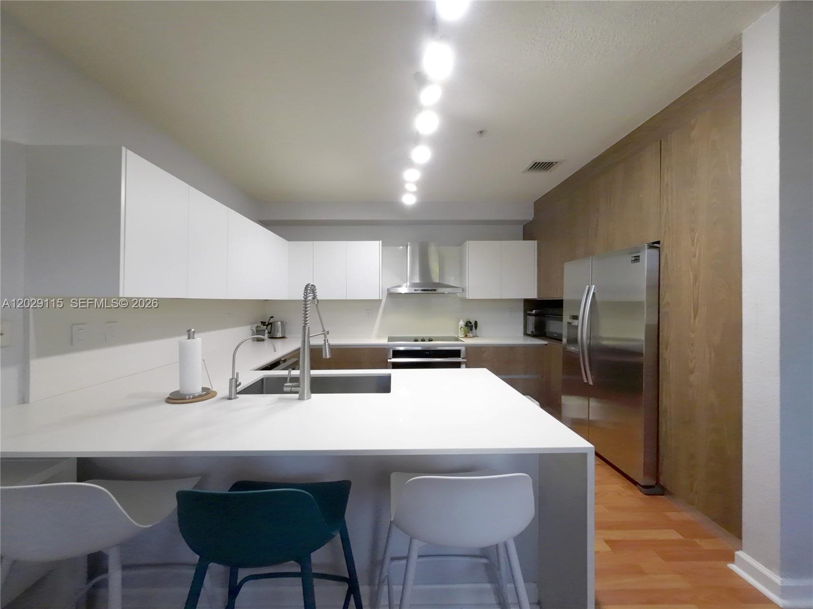 COURTYARDS AT JACARANDA C - Residential Lease