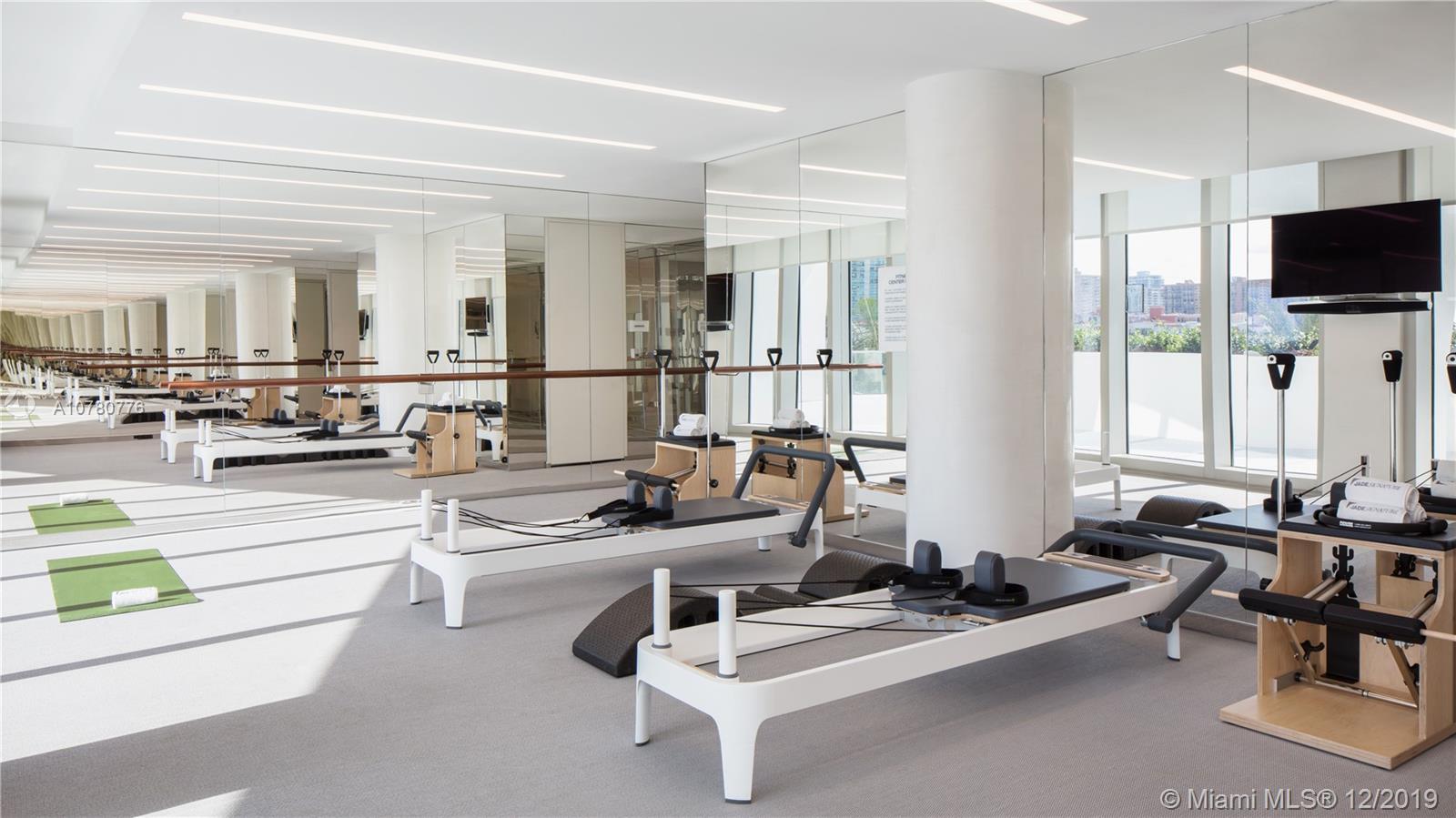 JADE SIGNATURE CONDO - Residential