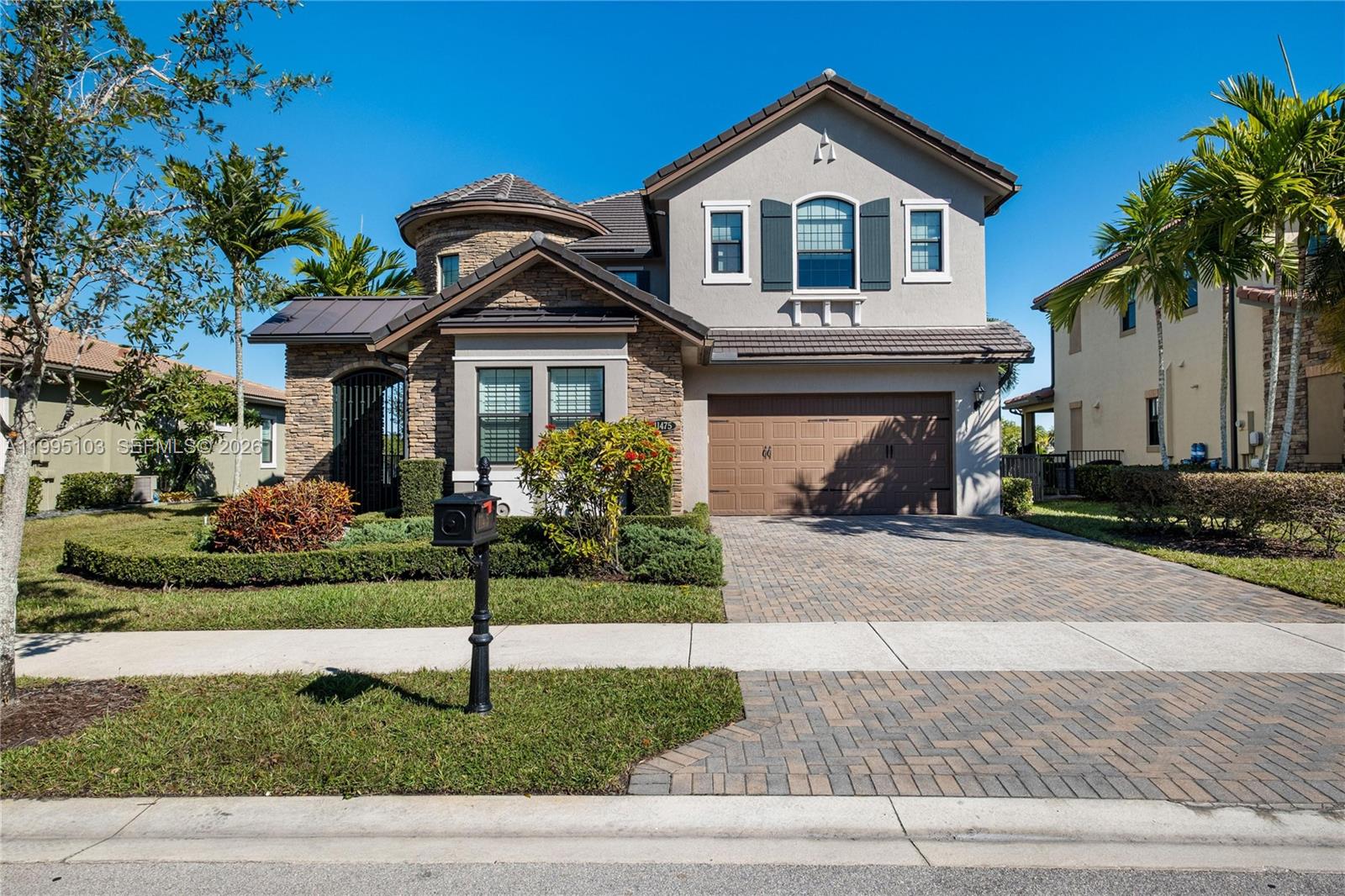 BRUSCHI PROPERTY - Residential