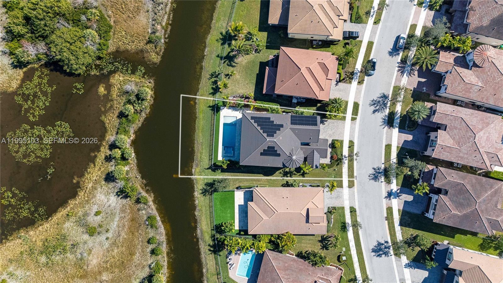 BRUSCHI PROPERTY - Residential