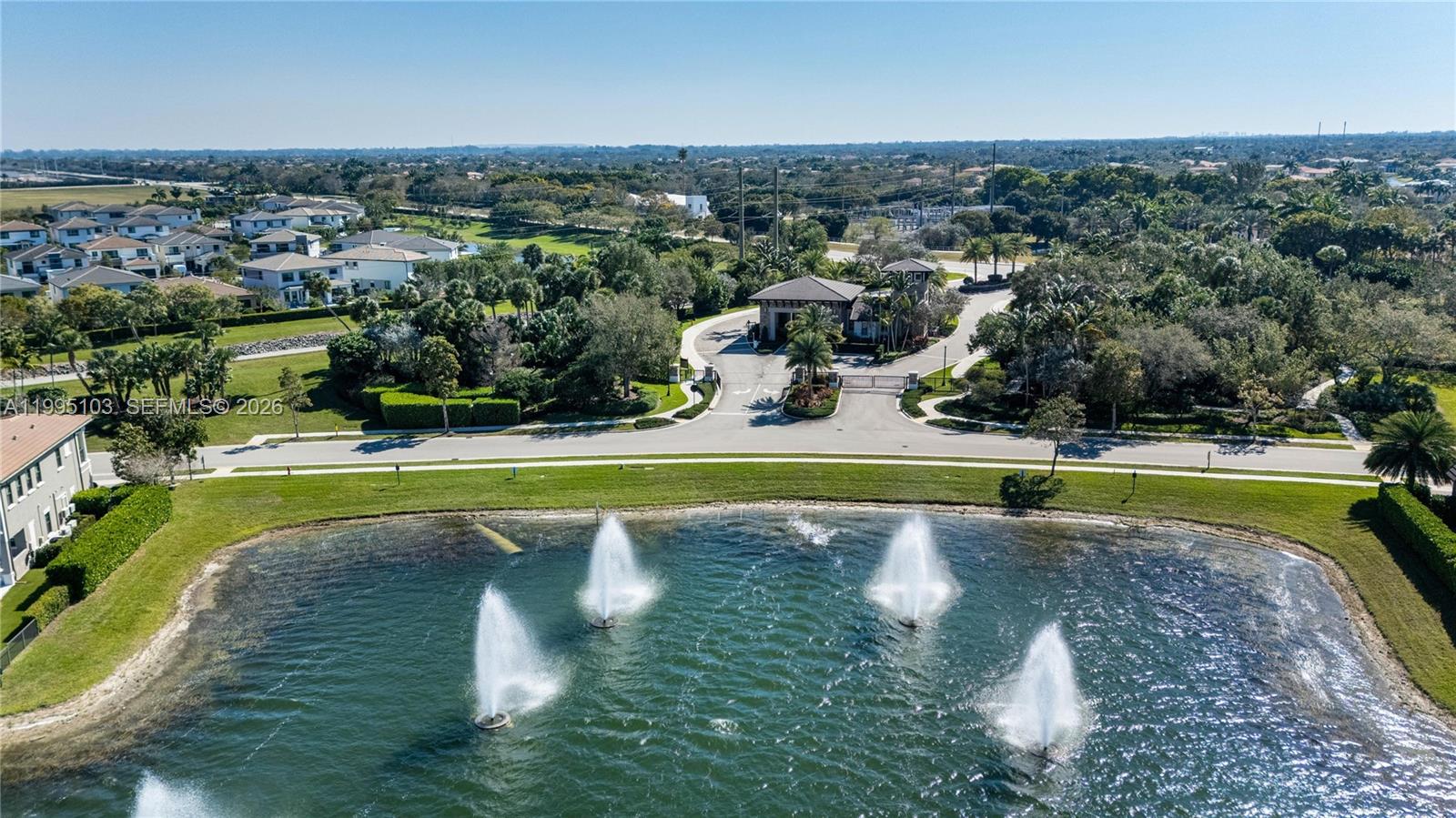 BRUSCHI PROPERTY - Residential