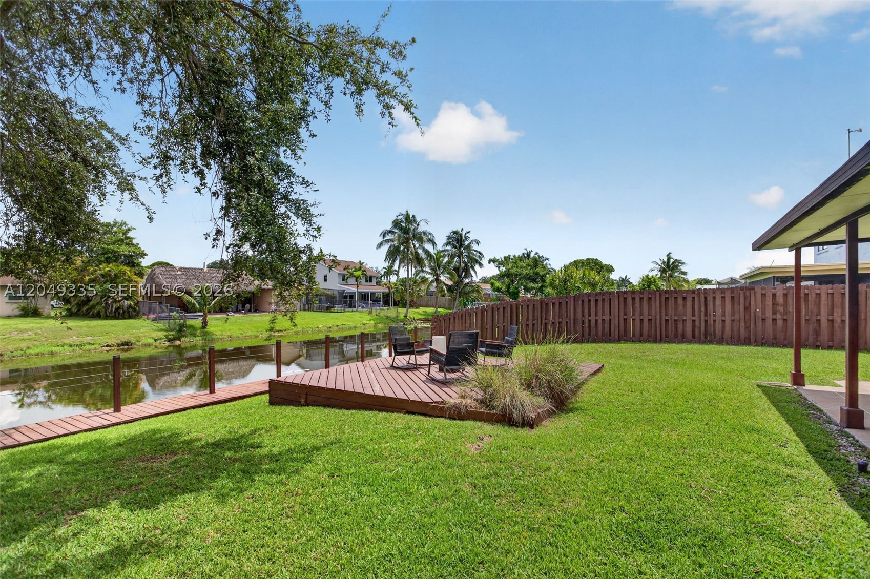 SUNRISE GOLF VILLAGE - Residential