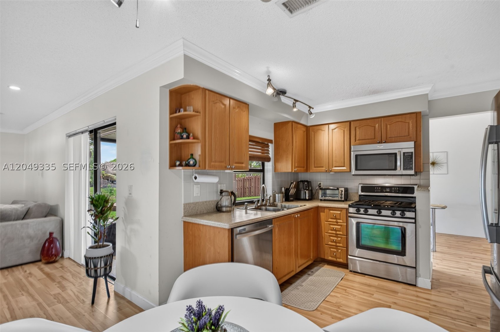 SUNRISE GOLF VILLAGE - Residential