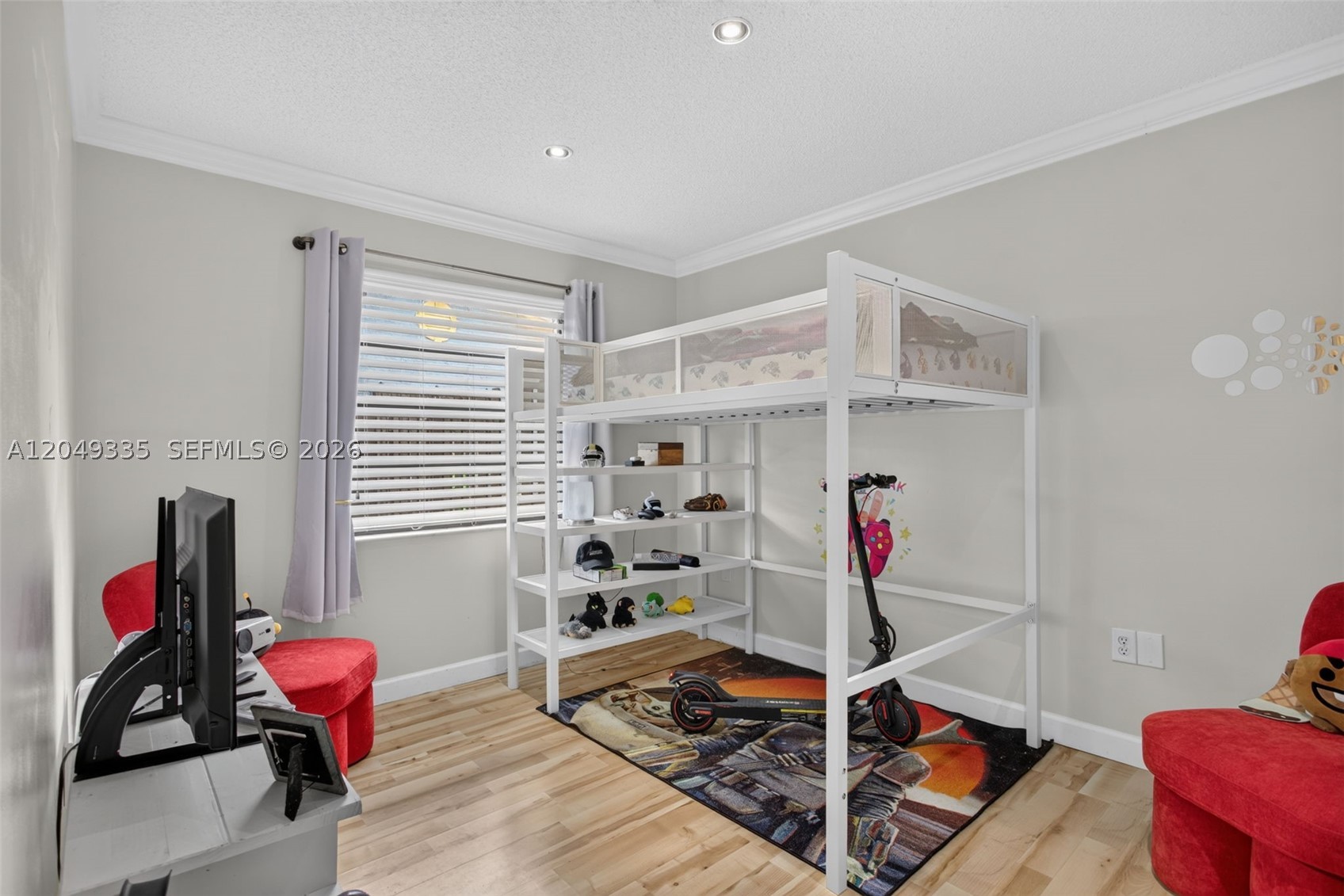 SUNRISE GOLF VILLAGE - Residential