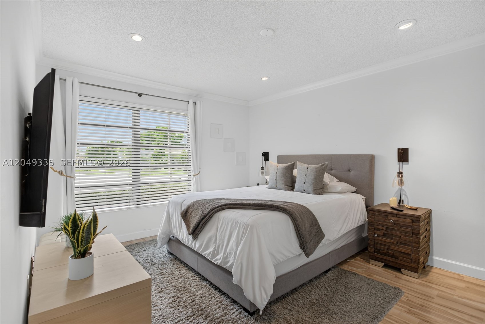 SUNRISE GOLF VILLAGE - Residential