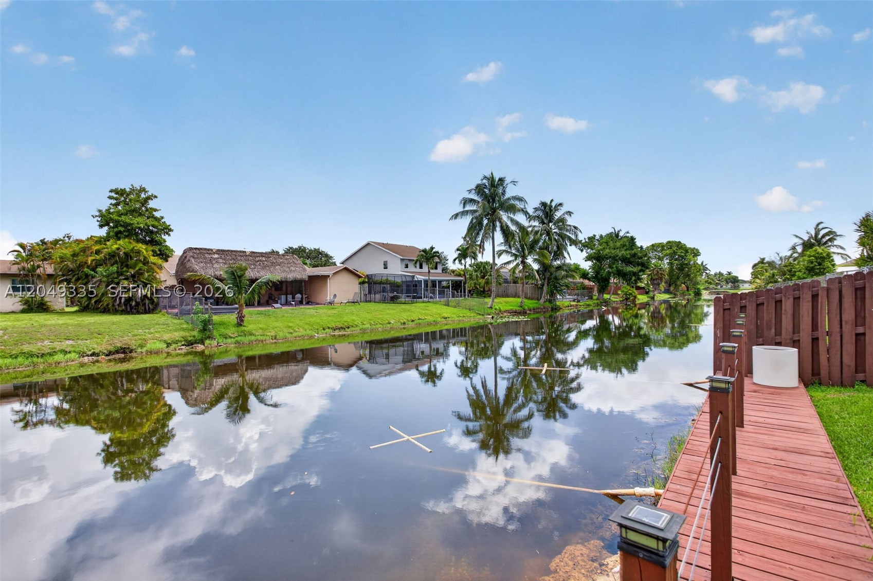 SUNRISE GOLF VILLAGE - Residential