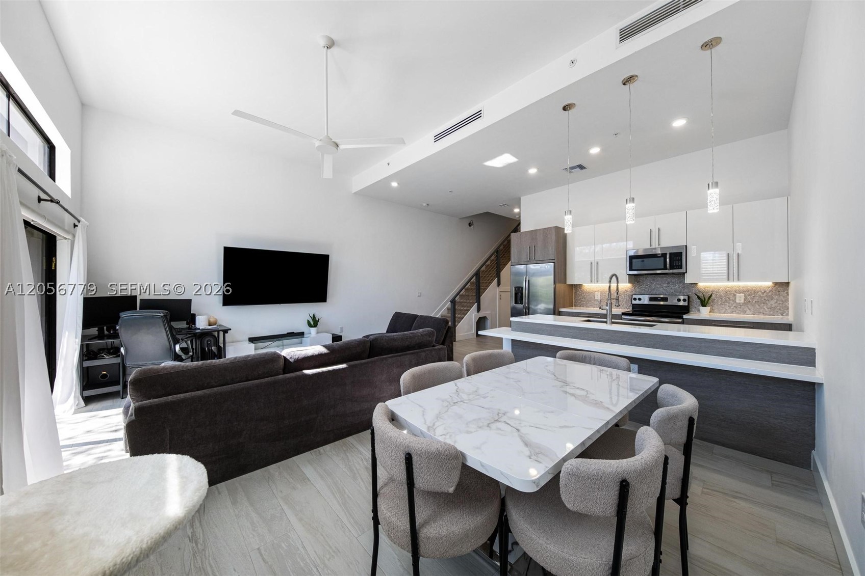 PLANTATION BUSINESS PARK - Residential