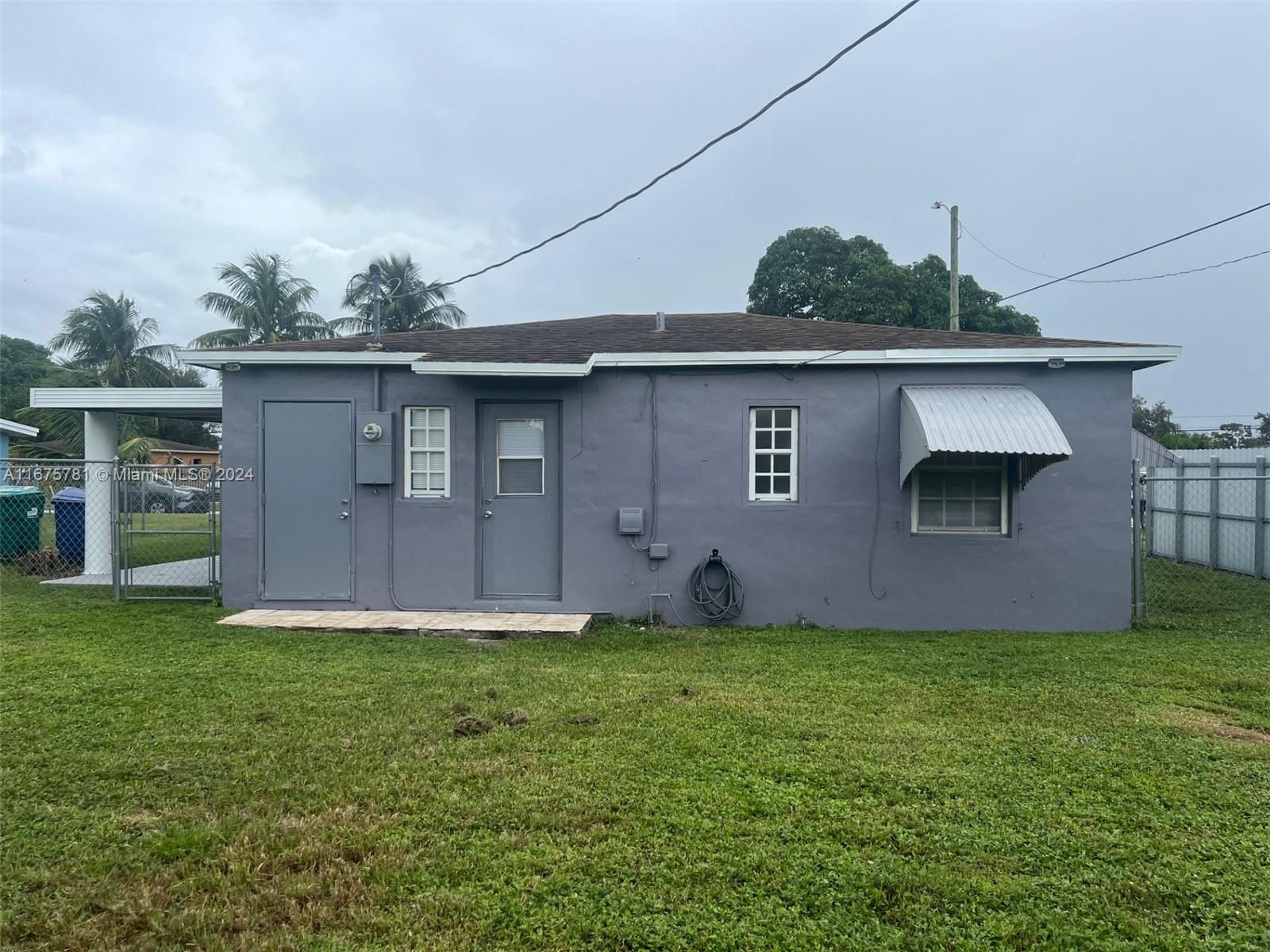 BISCAYNE RIVER GARDENS - Residential