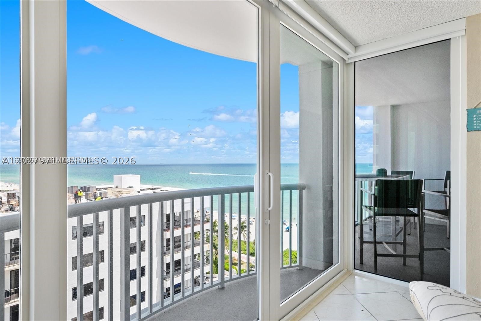 THE CARRIAGE HOUSE CONDO - Residential Lease