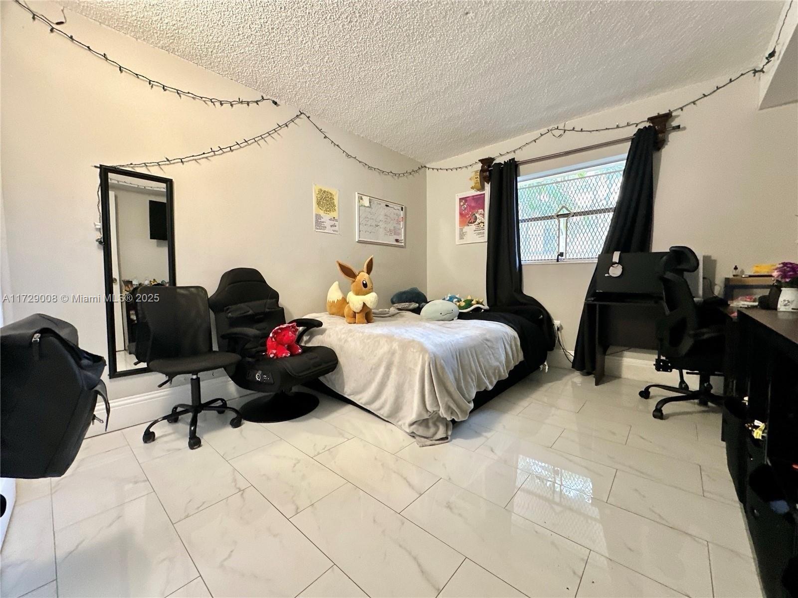 PLANTATION CLUB D CONDO - Residential