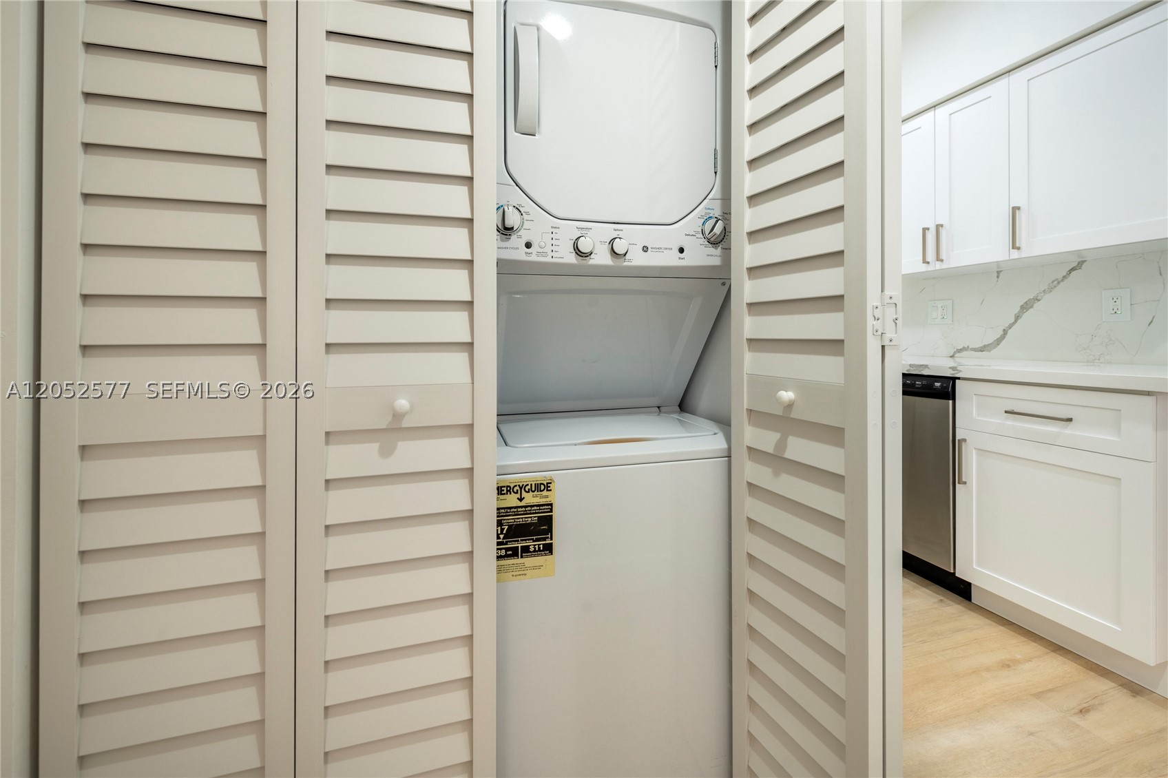 ARTIST COLONY CONDO - Residential