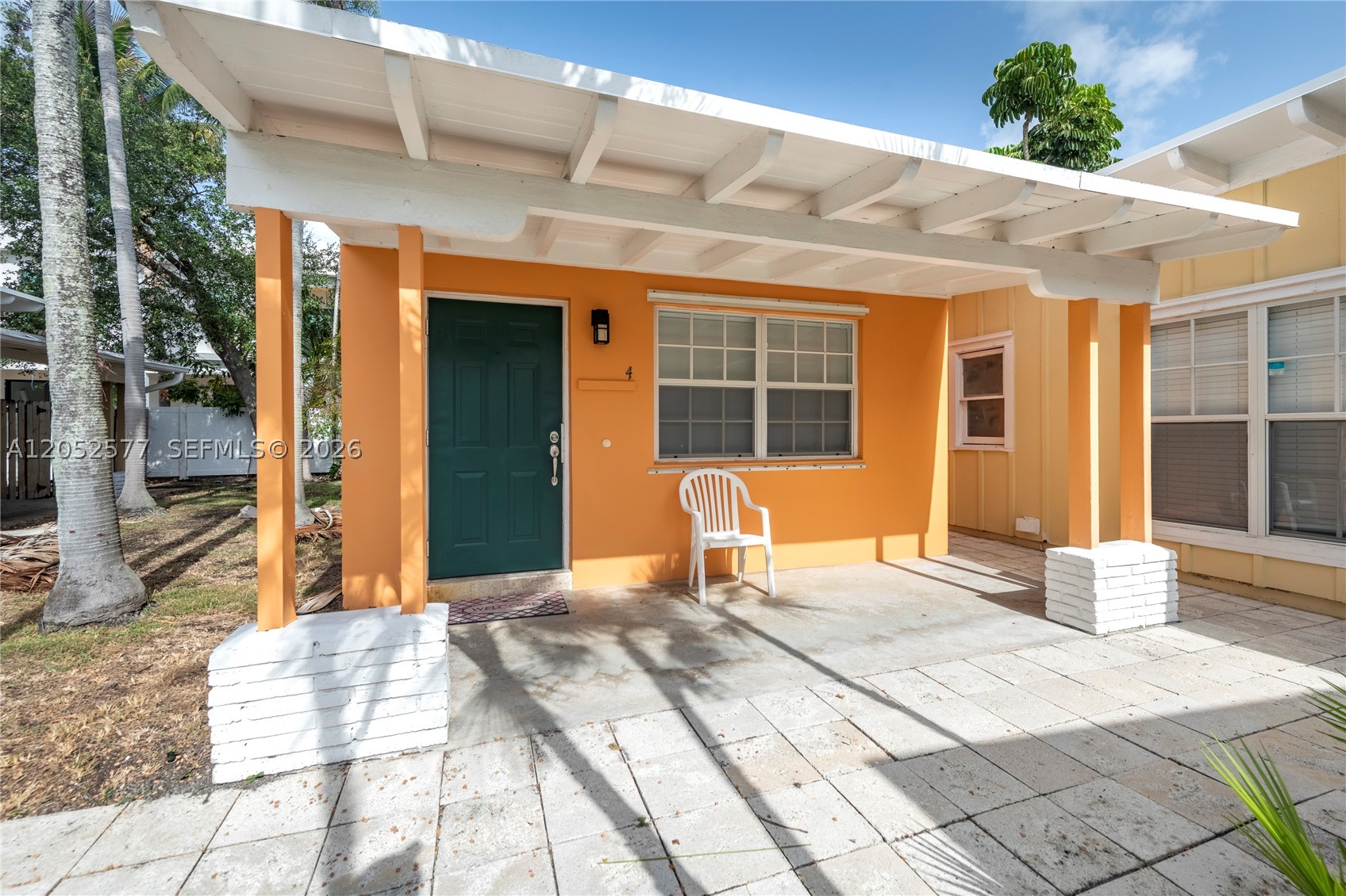 ARTIST COLONY CONDO - Residential
