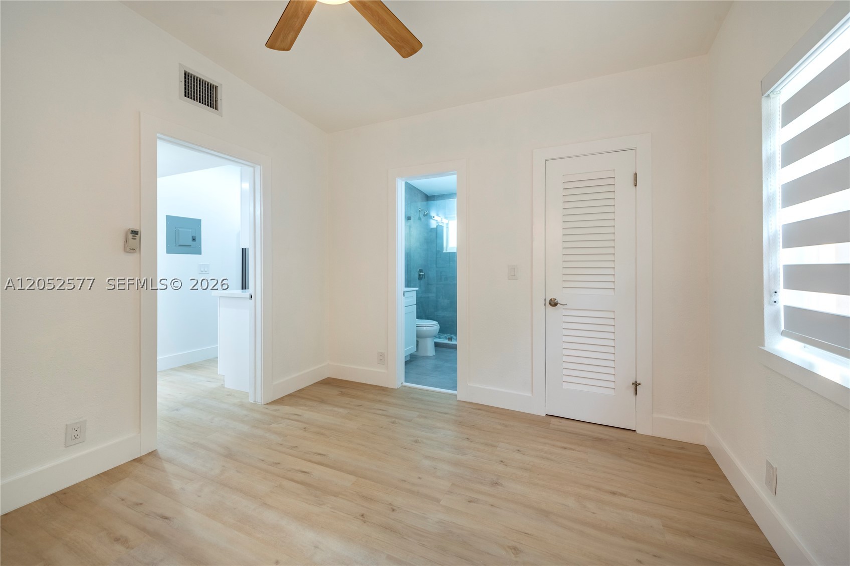 ARTIST COLONY CONDO - Residential