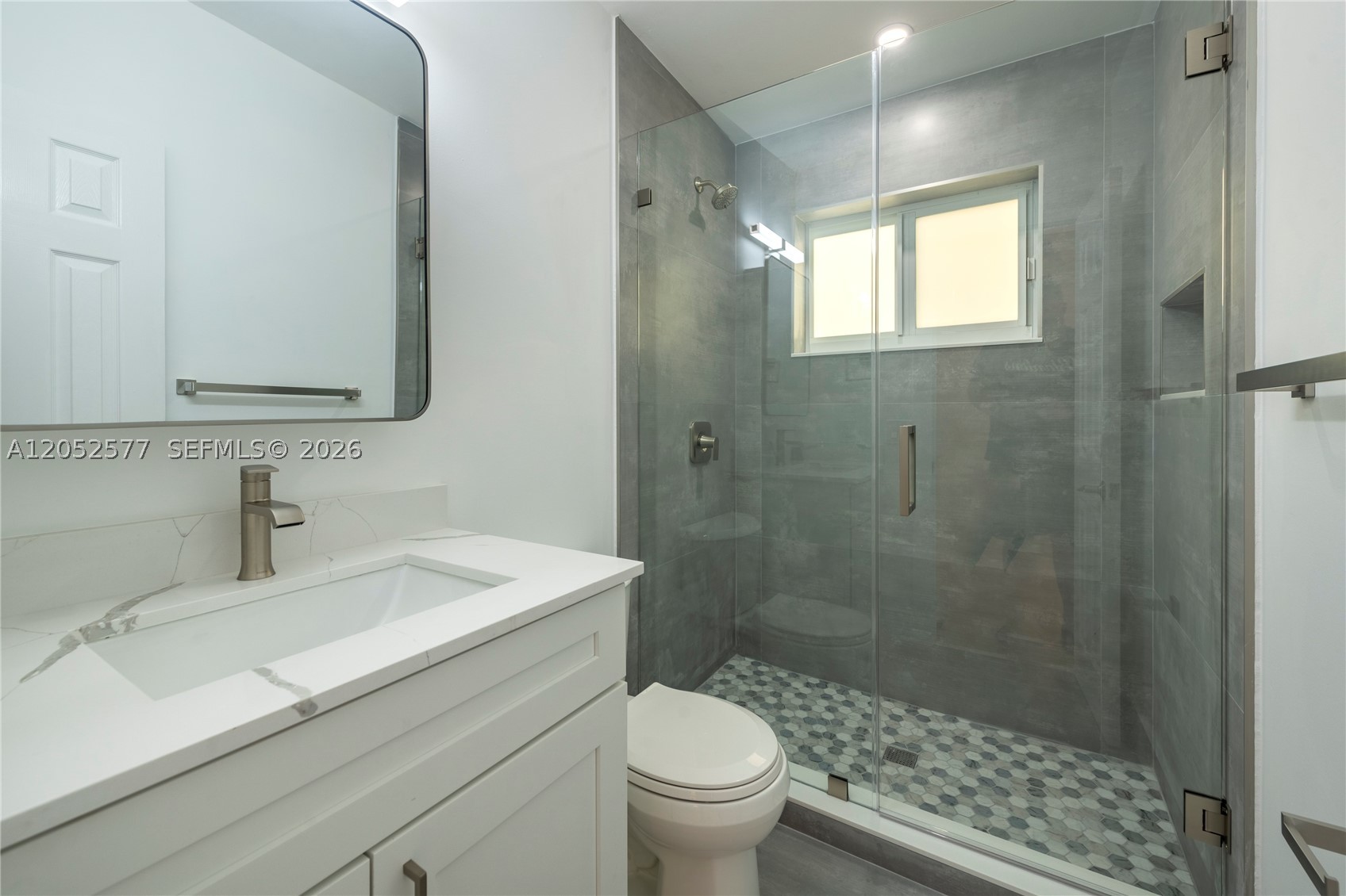 ARTIST COLONY CONDO - Residential