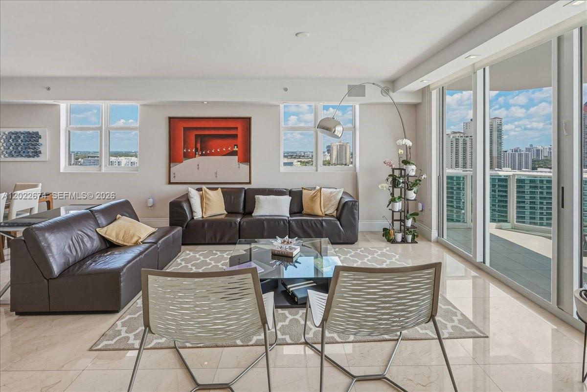 THE PENINSULA II CONDO - Residential