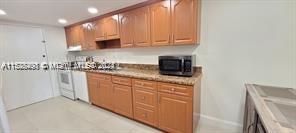 DEL PRADO MARINA - Residential Lease