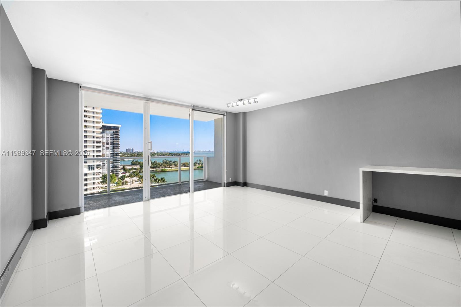 BAY PARK TOWERS CONDO - Residential