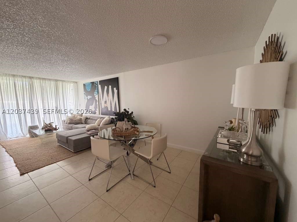 THE GREENS AT DORAL - Residential Lease