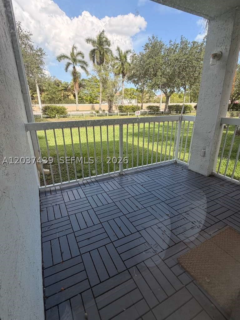 THE GREENS AT DORAL - Residential Lease
