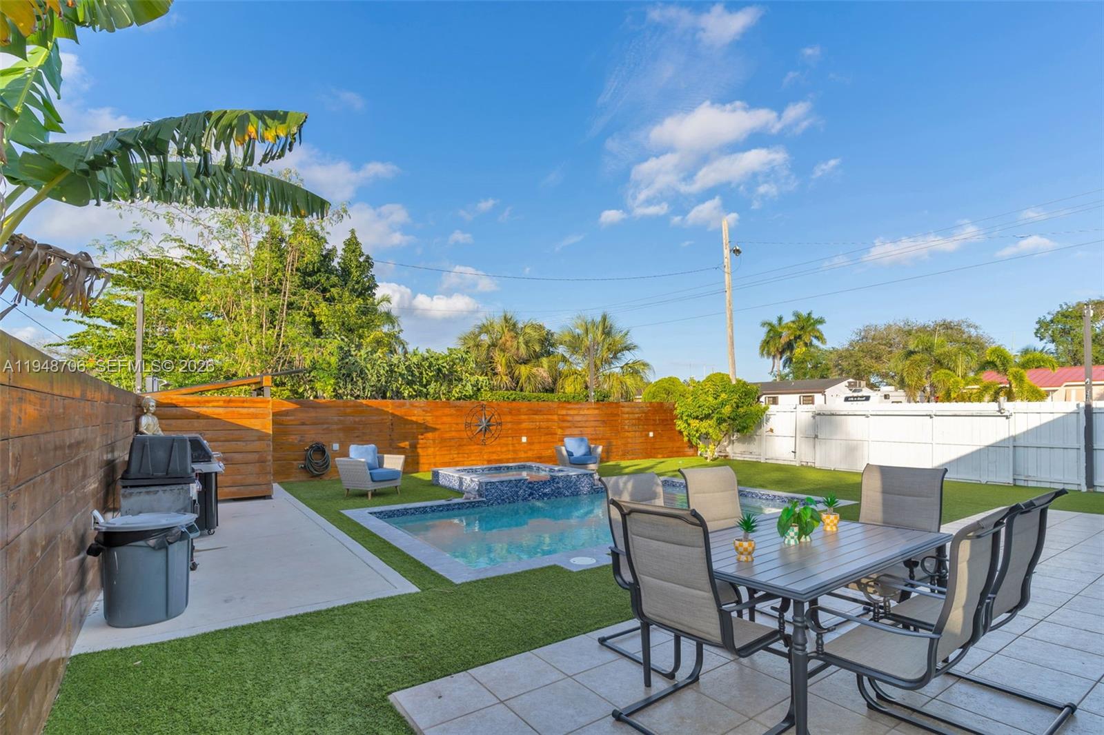 HIBISCUS PARK - Residential