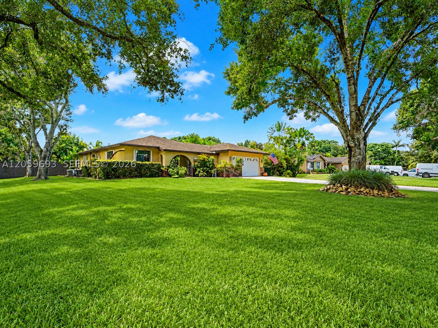 FLA FRUIT LANDS CO - Residential