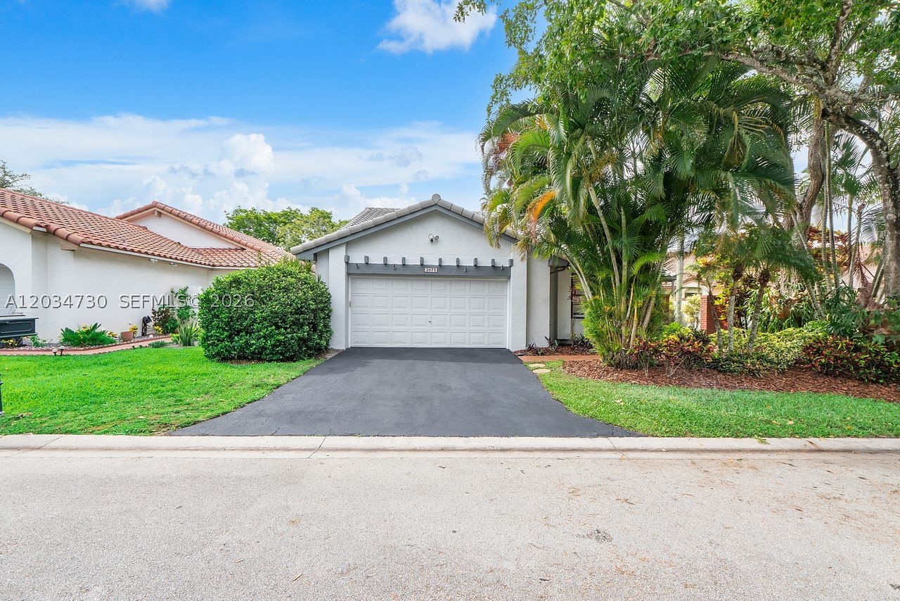 Welcome to this beautifully maintained waterfront home situated on a quiet cul-de-sac in one of Weston's most desirable neighborhoods. Featuring a spacious split-bedroom floor plan, this residence offers comfort, privacy, and stunning water views with direct access for fishing and kayaking right from your backyard.

The updated kitchen is equipped with newer LG and Samsung appliances, a Sharp microwave, and a Magic Chef wine cooler. An enclosed air-conditioned patio expands the living space, while two outdoor patios provide the perfect setting for entertaining or relaxing while enjoying breathtaking sunsets over the lake.

Recent updates include a 2016 roof, 2025 Rheem water heater, 2022 Rheem A/C system, water filtration system, and accordion hurricane shutters. The oversized backyard offers exceptional privacy with expansive lake views and no direct rear neighbors.

Residents enjoy access to A-rated Weston schools, a community pool, and an HOA that covers lawn maintenance, landscaping, tree trimming, sprinkler maintenance, and community amenities. Ideally located within walking distance to Weston Town Center, Midtown Athletic Club, parks, and recreation, with easy access to I-75 and Fort Lauderdale-Hollywood International Airport.

Experience the best of South Florida living with waterfront recreation, top-rated schools, and unmatched convenience all in one exceptional home.
