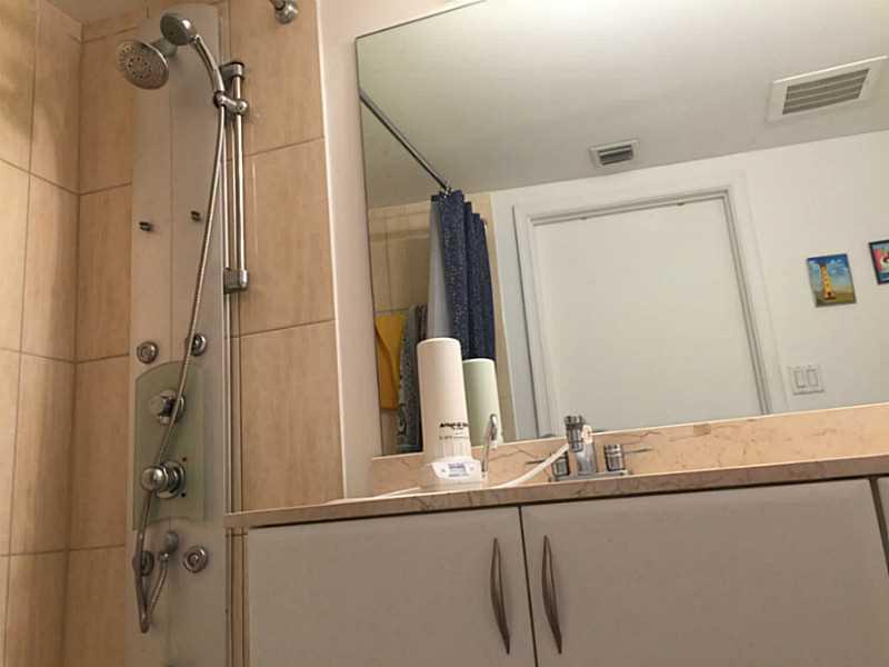 OPERA TOWER CONDO - Residential Lease