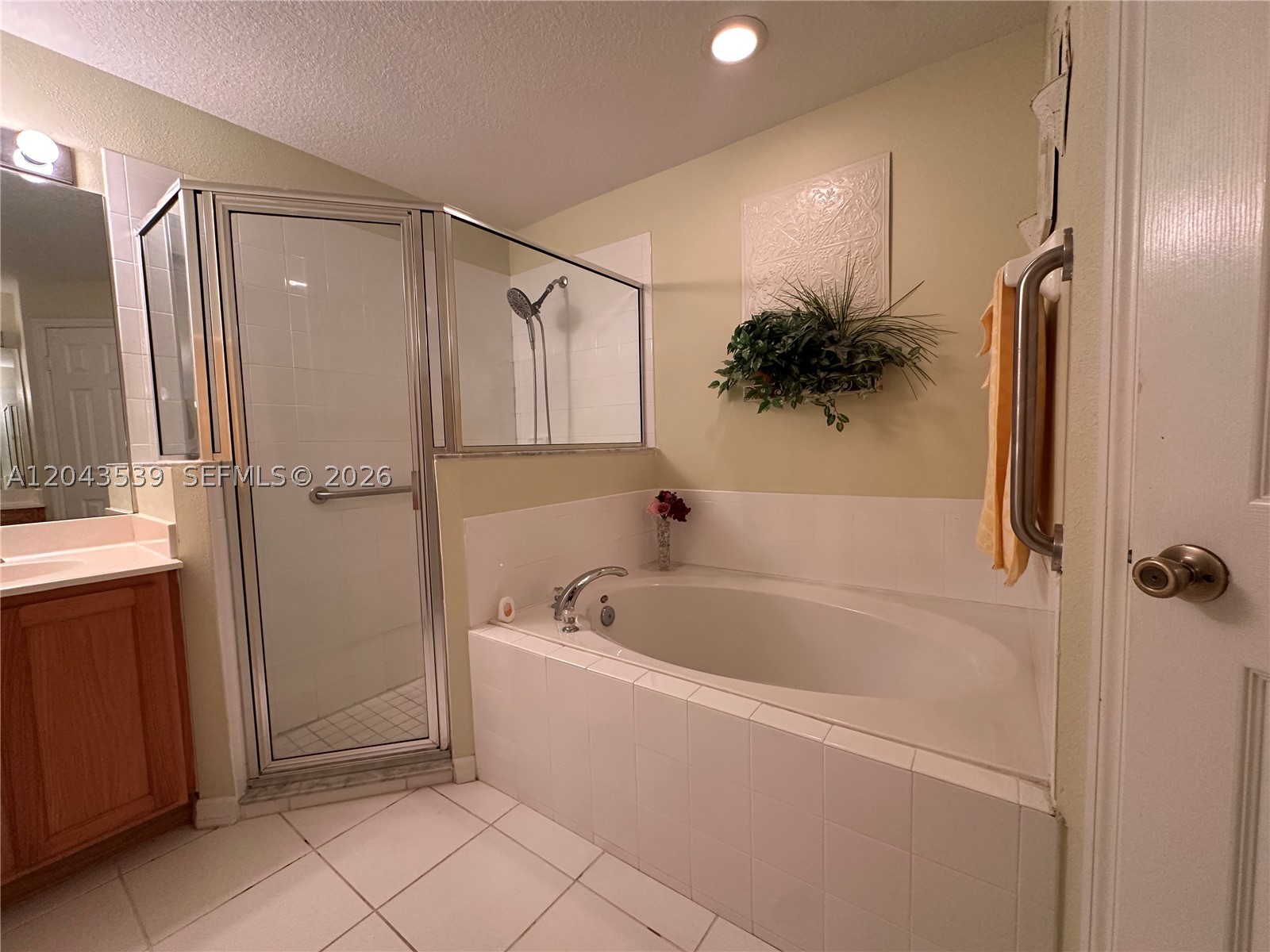 VERO LAKE ESTATES UNIT Q - Residential