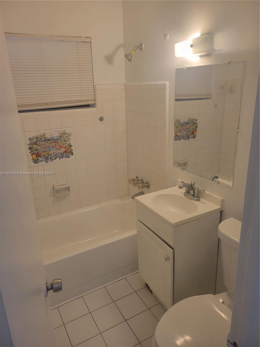 MARGATE ESTATES SEC THREE - Residential Lease