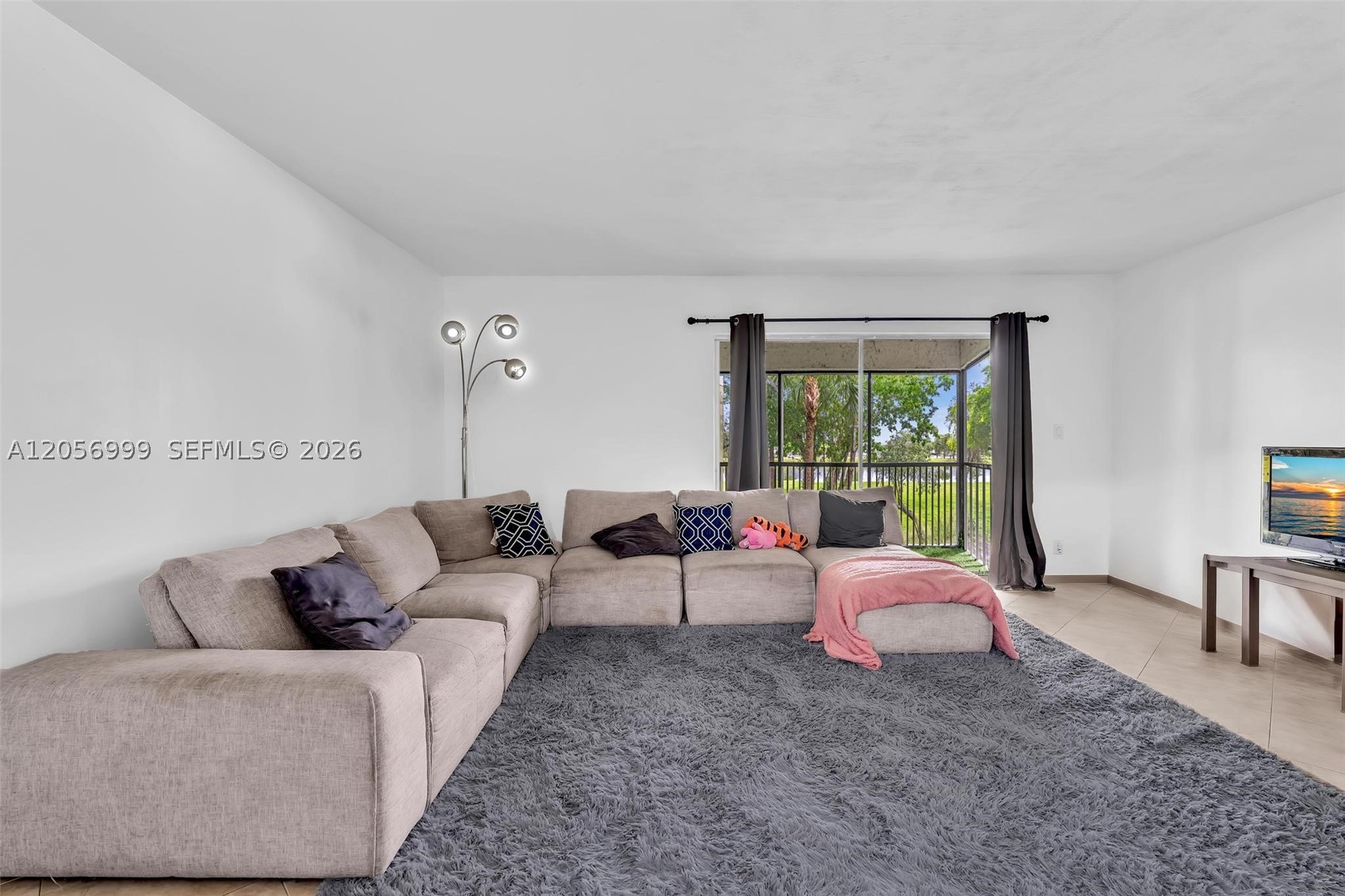 OAKLAND FOREST CLUB CONDO - Residential