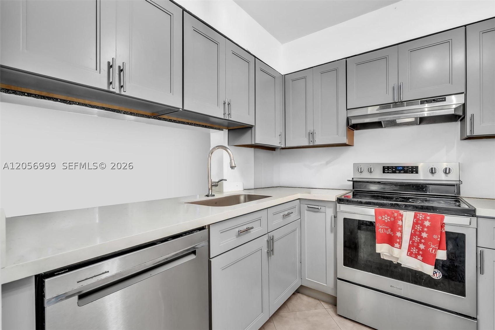 OAKLAND FOREST CLUB CONDO - Residential