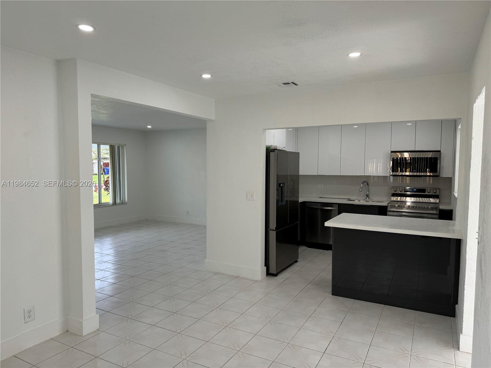 SHERIDAN PARK - Residential