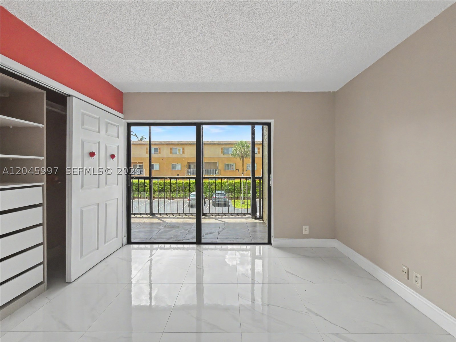 RACQUET CLUB OF KENDALE L - Residential