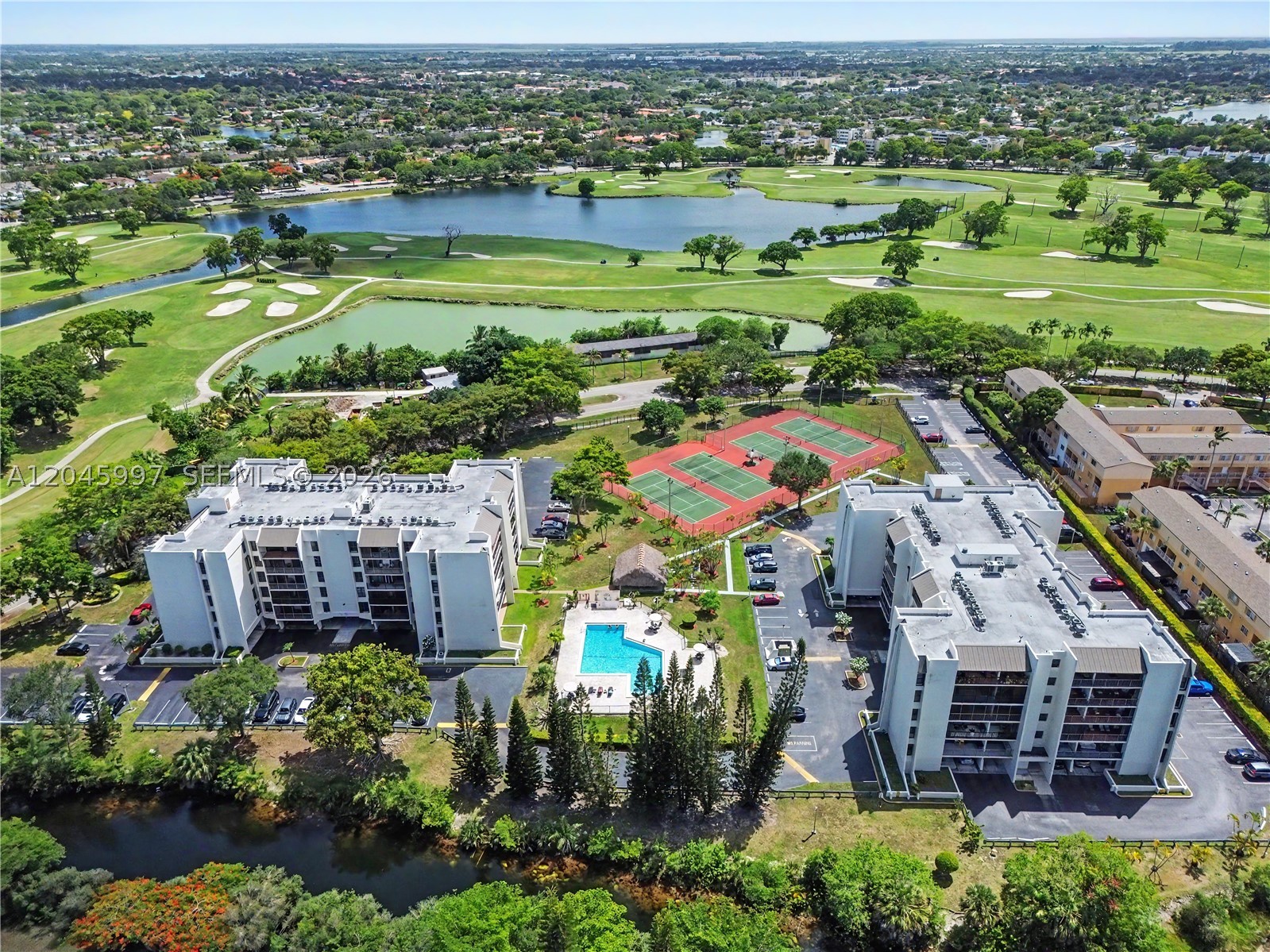 RACQUET CLUB OF KENDALE L - Residential