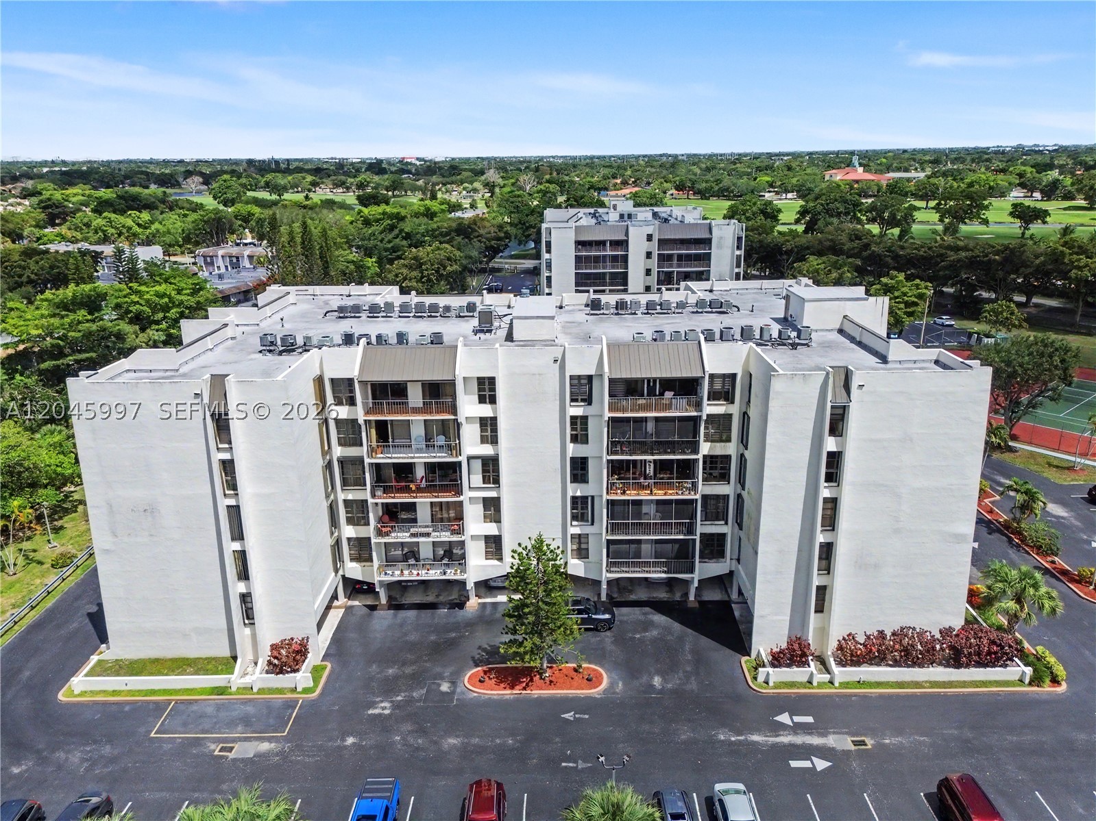RACQUET CLUB OF KENDALE L - Residential