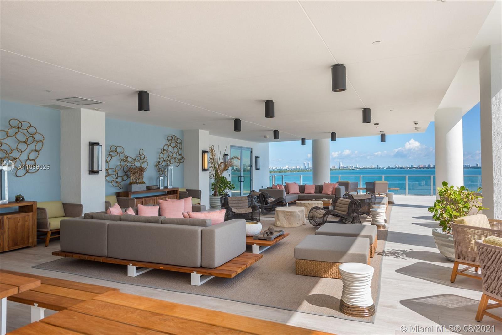 BISCAYNE BEACH CONDO - Residential Lease