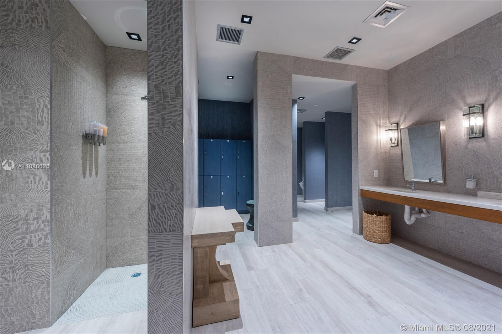 BISCAYNE BEACH CONDO - Residential Lease
