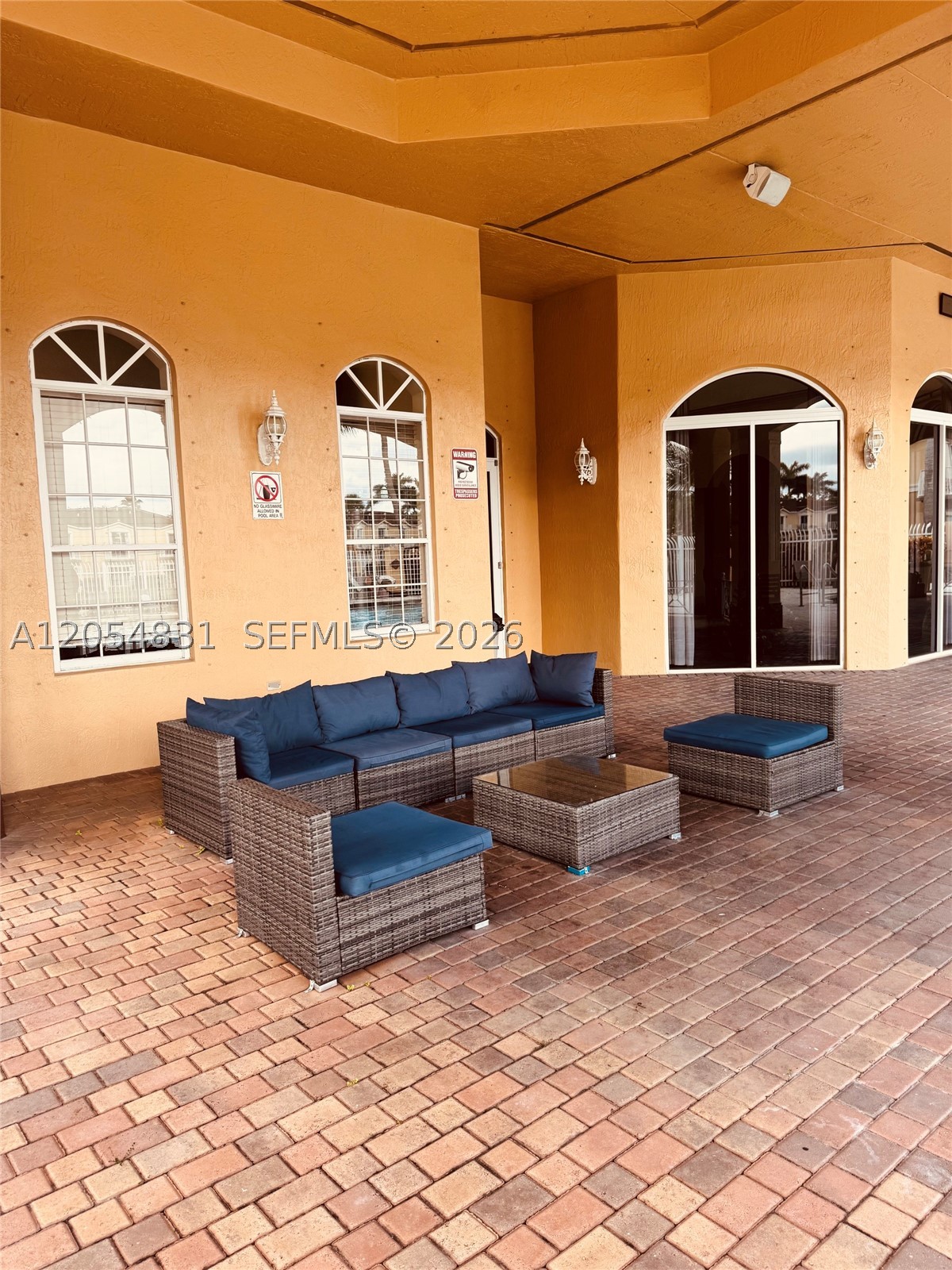 MELROSE POINT CONDO - Residential