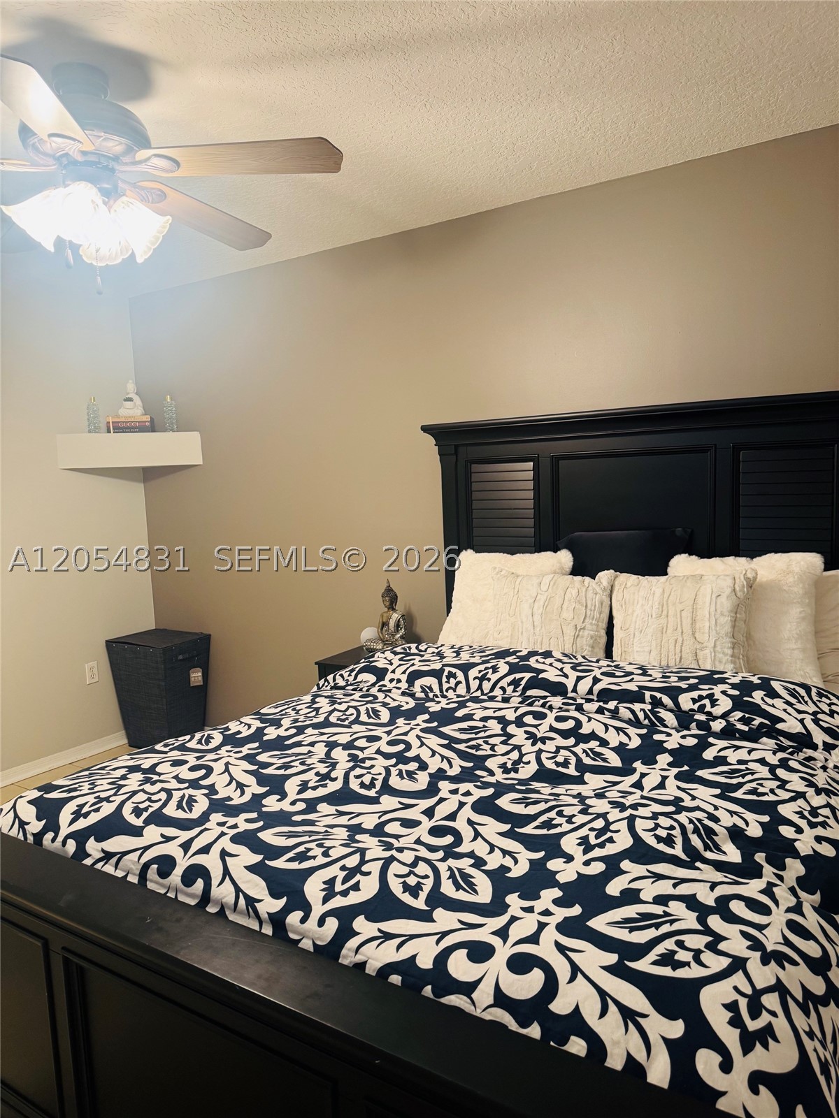 MELROSE POINT CONDO - Residential