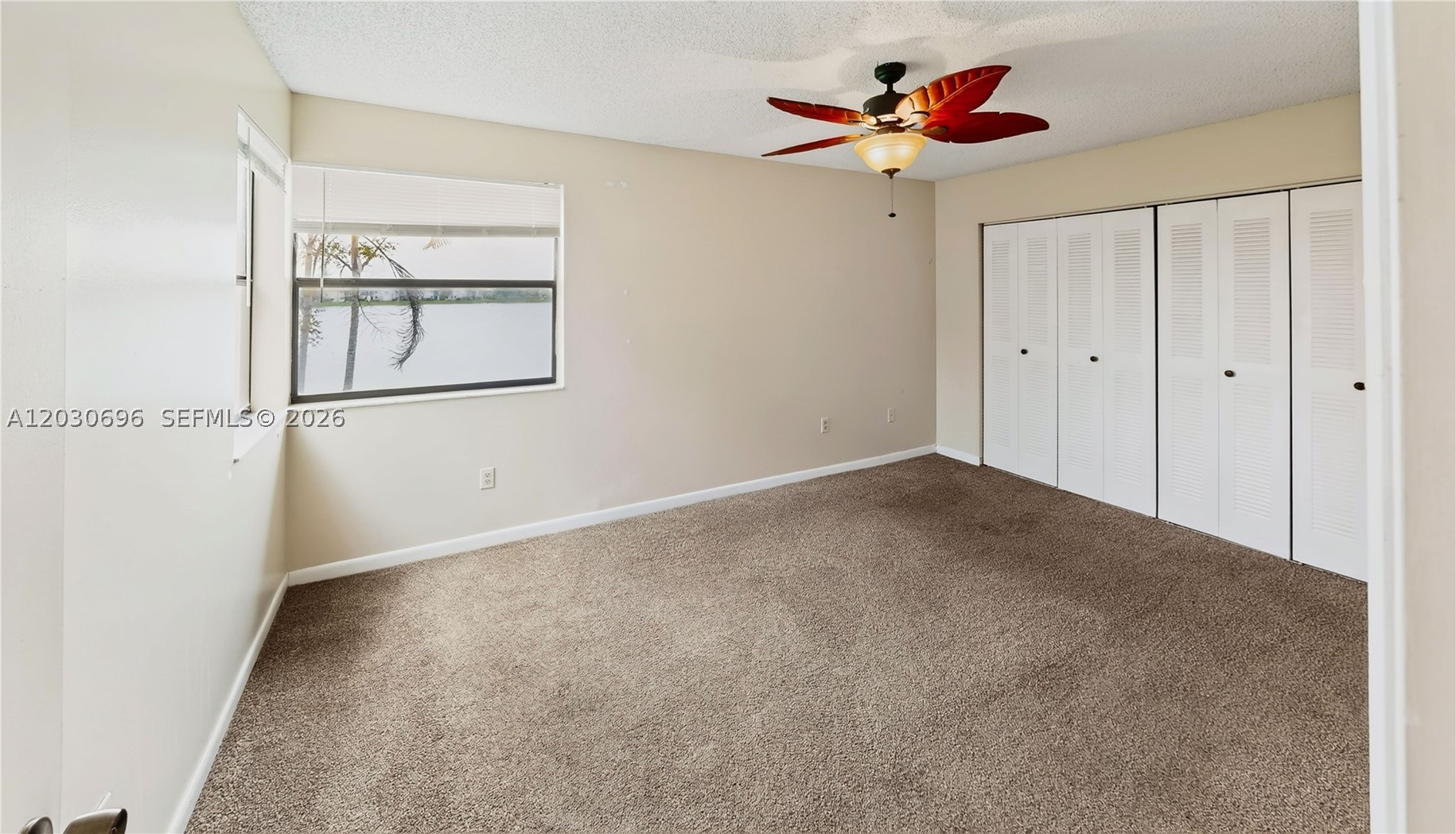 LAKESHORE CONDO 6 - Residential