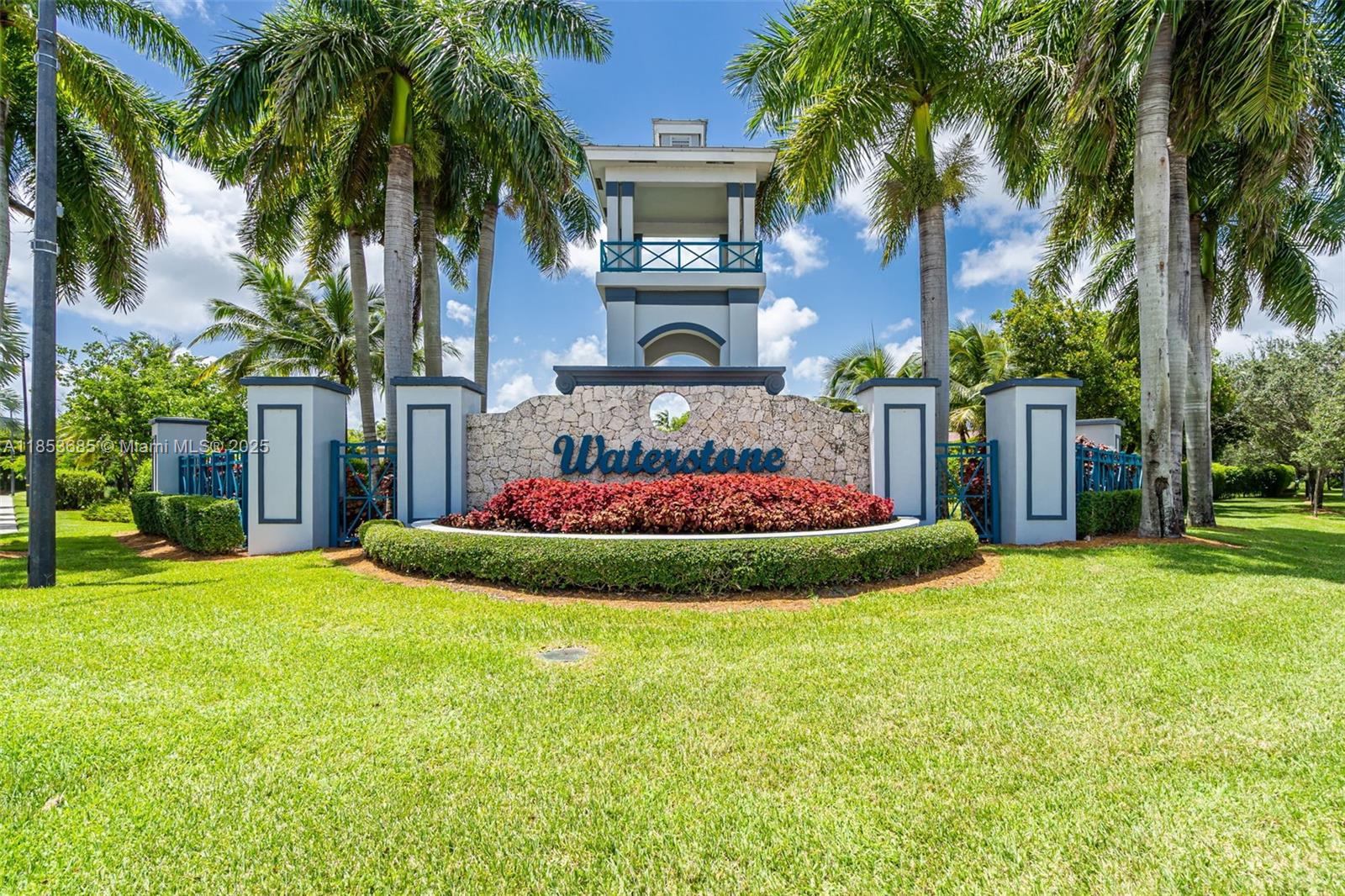 PORTOFINO LAKES - Residential