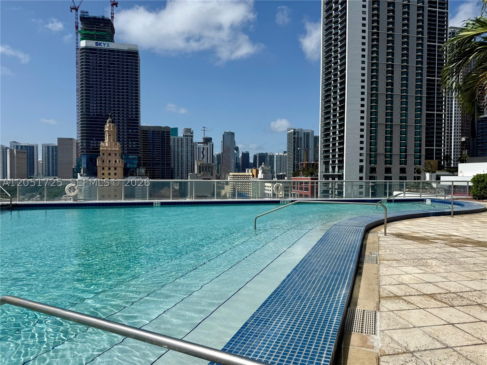 MARINABLUE CONDO - Residential