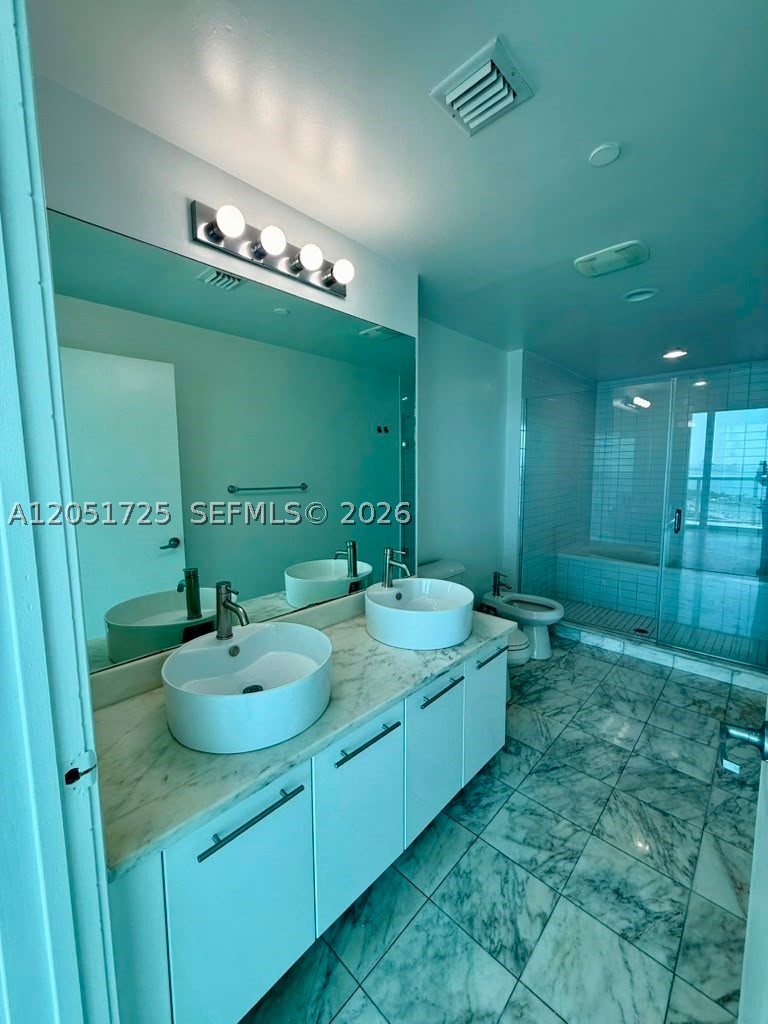 MARINABLUE CONDO - Residential