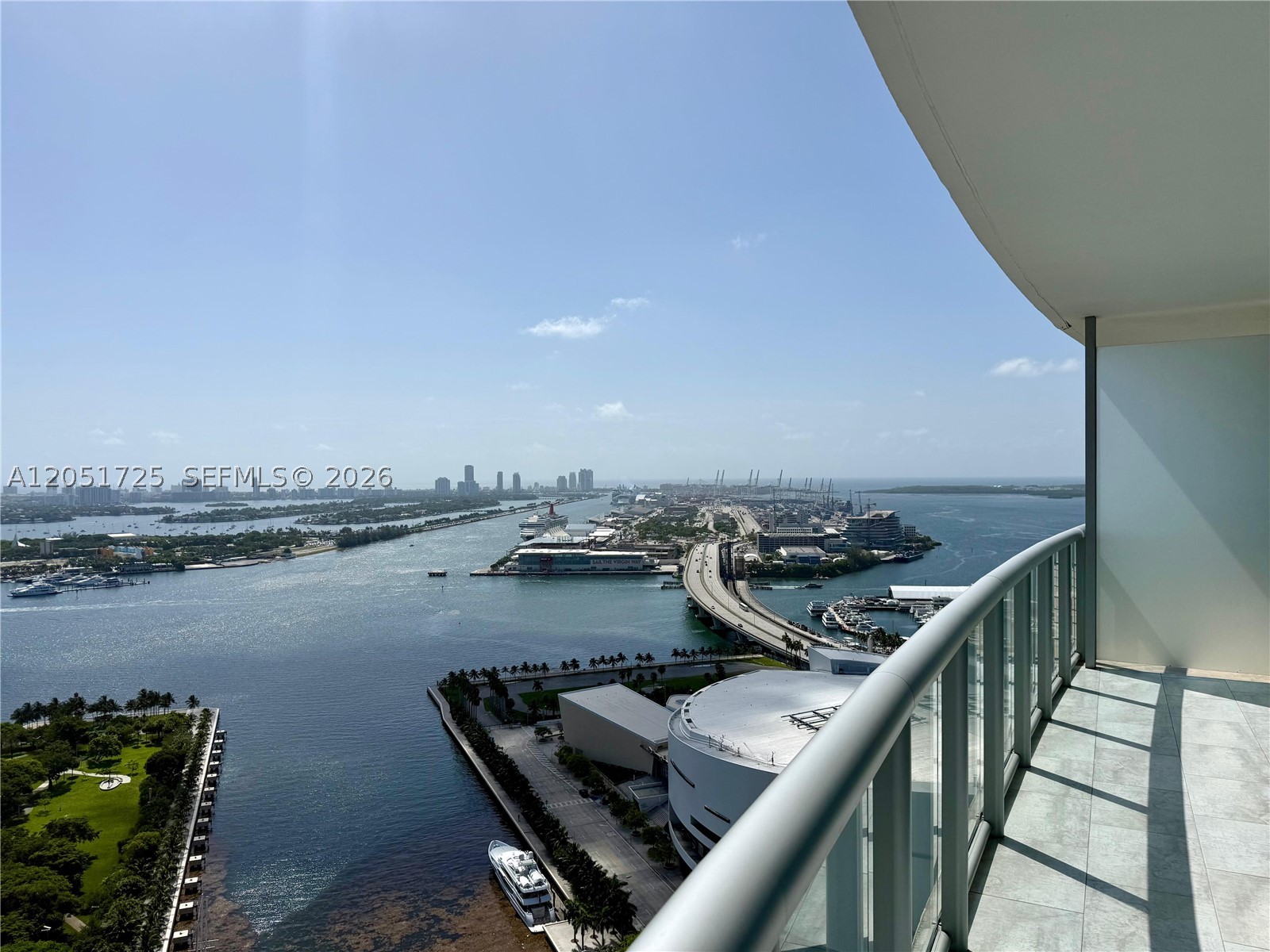MARINABLUE CONDO - Residential