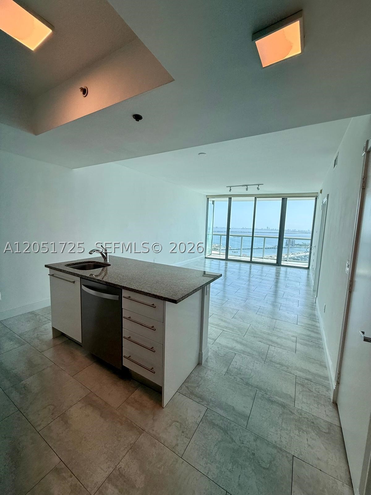 MARINABLUE CONDO - Residential