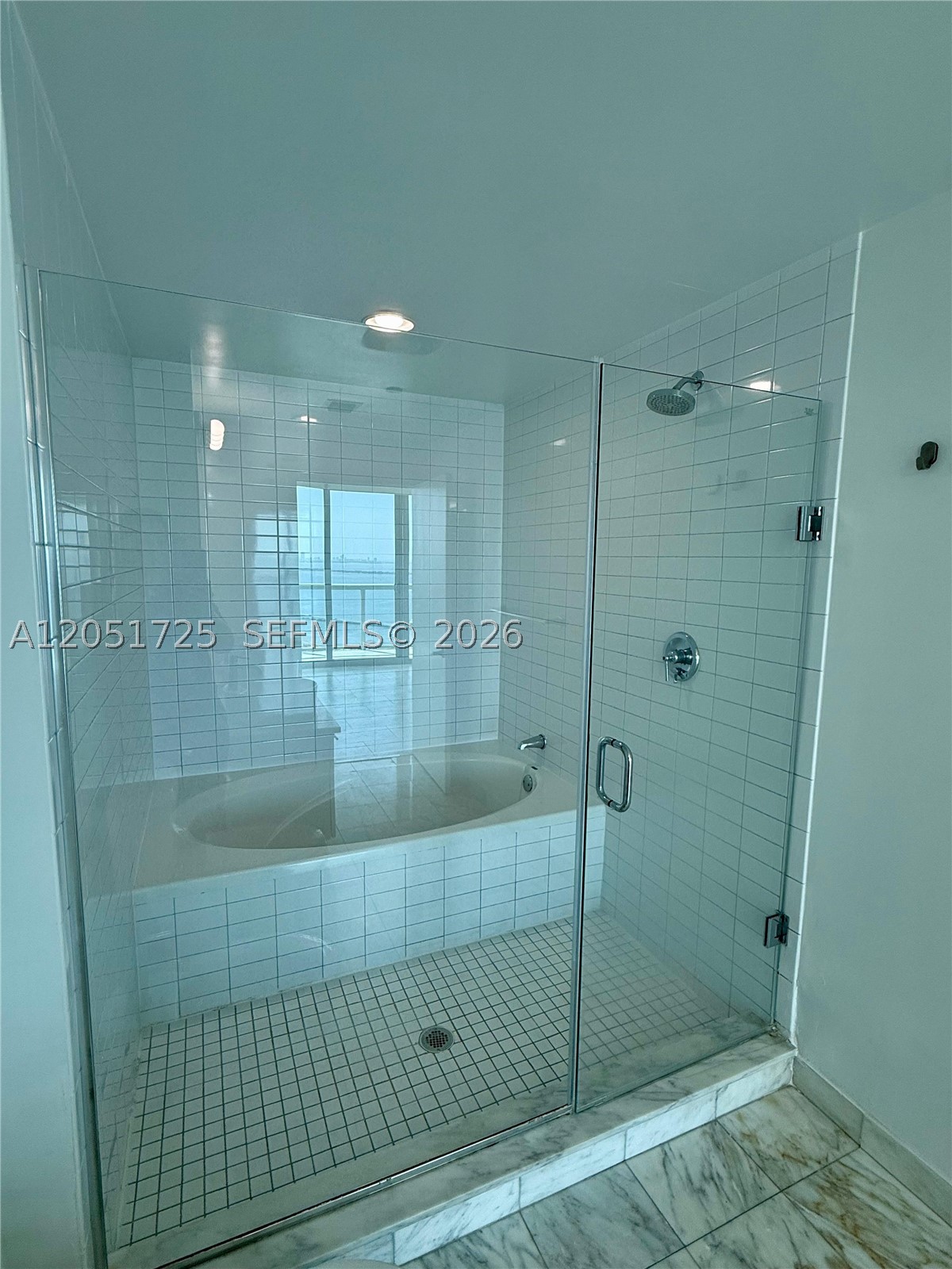 MARINABLUE CONDO - Residential