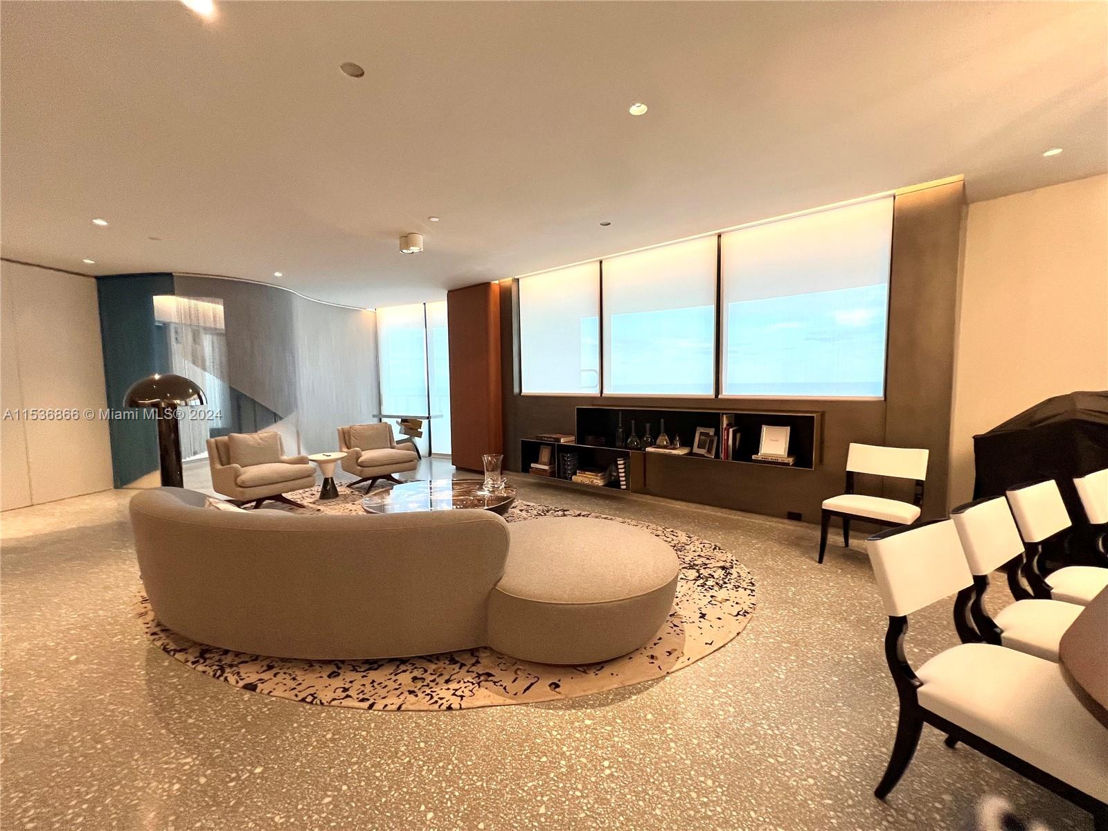 18555 COLLINS AVENUE COND - Residential